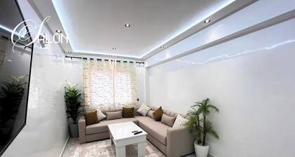 Spacious 2-bedroom apartment in delightful Marrakesh with AC, WiFi