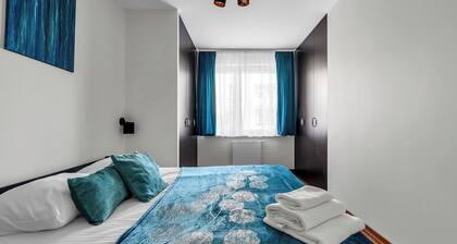 Sapphire Sky Deluxe Apartment
