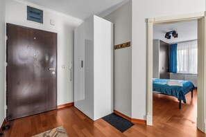 2 Schlafzimmer, Bügeleisen/Bügelbrett, WLAN, Bettwäsche