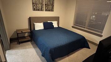 1 habitación, wifi y ropa de cama