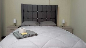 2 bedrooms, bed sheets