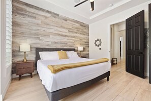 6 chambres, fer et planche à repasser, Wi-Fi gratuit, draps fournis