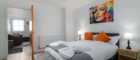 1 bedroom, iron/ironing board, travel cot, free WiFi