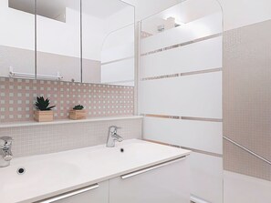 Towels - Le Bonaparte by Interhome (Roquebrune Cap Martin)