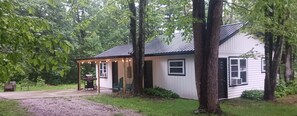 Exterior -  The Reel Cottage Leesville Lake No Stairs, firepit, fireplace  NEW WIFI 6/3 (CARROLLTON)