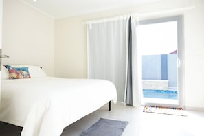 1 chambre, fer et planche à repasser, Wi-Fi, draps fournis