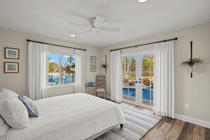 4 habitaciones, escritorio, wifi gratis y ropa de cama