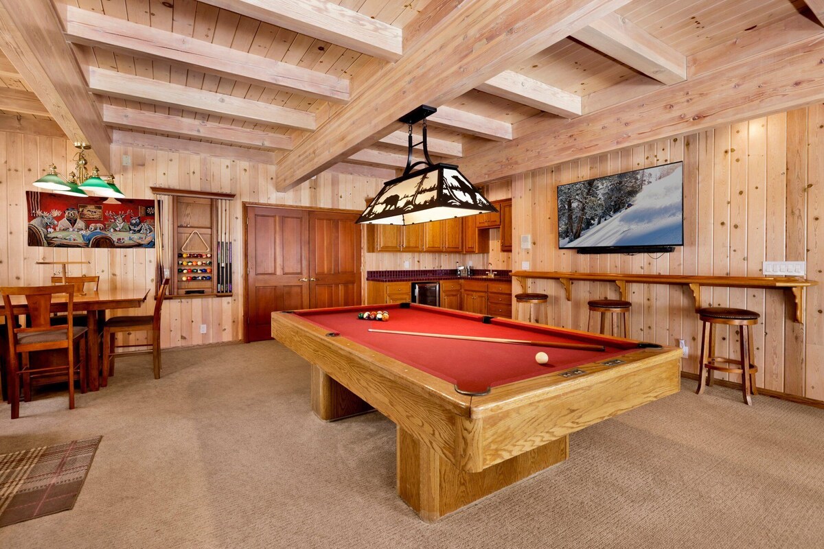 Photo 25 of Bear Lake Lodge Lakefront | Incredible Lake House Chalet