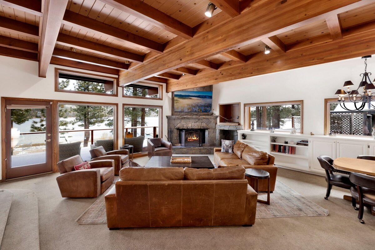 Photo 7 of Bear Lake Lodge Lakefront | Incredible Lake House Chalet
