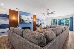 スマートテレビ、暖炉