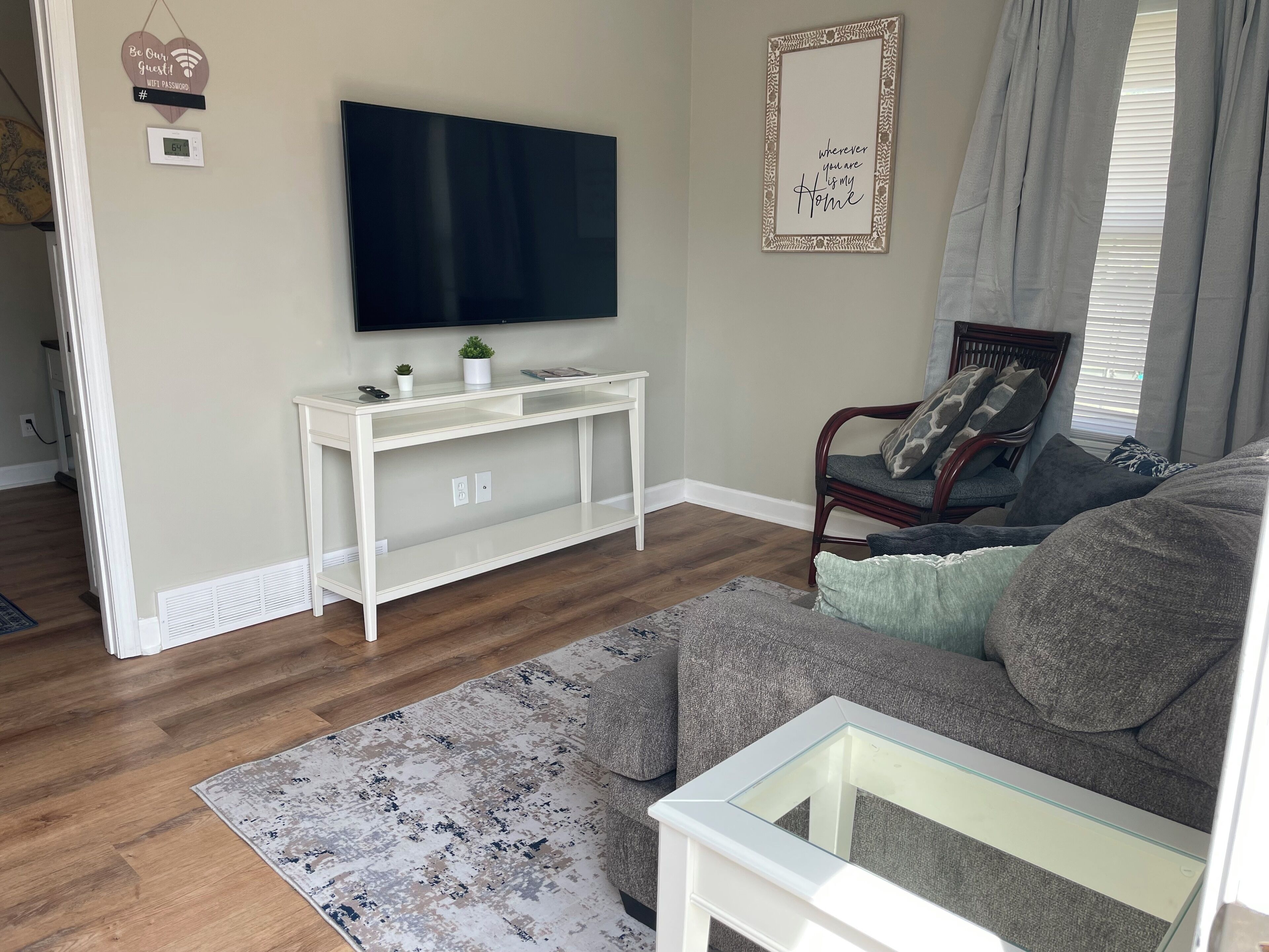 Cottage On Main St- Low Cleaning Fee - Chesterfield, MO