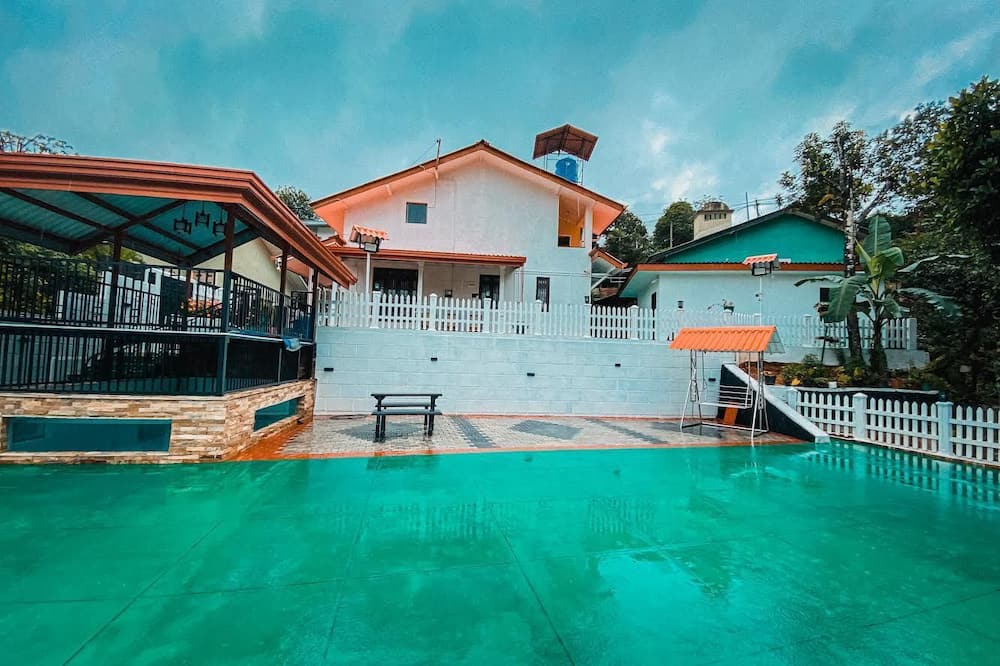 St. Jude Holiday Resort