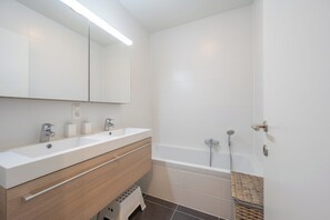 Bathroom - Apartment on Belgian Coast Near Beaches (Knokke-Heist)