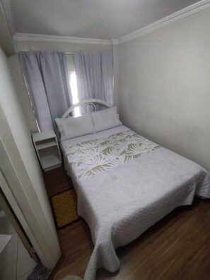 Tabla de planchar con plancha y wifi gratis 