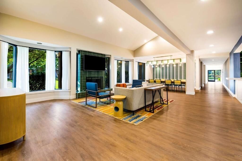 Pleasant Stay, Convenient Location! Short Drive To Museum Of Art! Pets Allowed! - Philadelphia