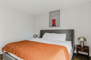 1 chambre, fer et planche à repasser, Wi-Fi, draps fournis
