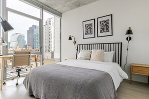 1 chambre, fer et planche à repasser, Wi-Fi, draps fournis