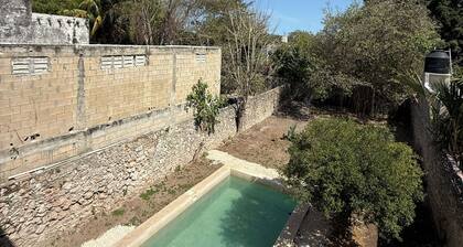 Villa with swimming pool, 6 persons in beds +2 Hammocks