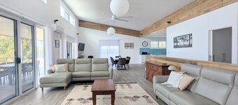 Milton's Place at American River