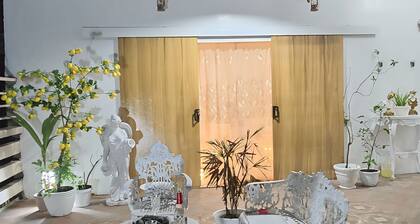 3-bedroom house in lovely Legazpi City with WiFi, AC. Enjoy your stay