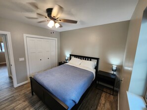 2 Schlafzimmer, Bügeleisen/Bügelbrett, Reisekinderbett, WLAN