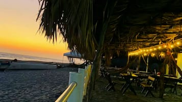 En la playa