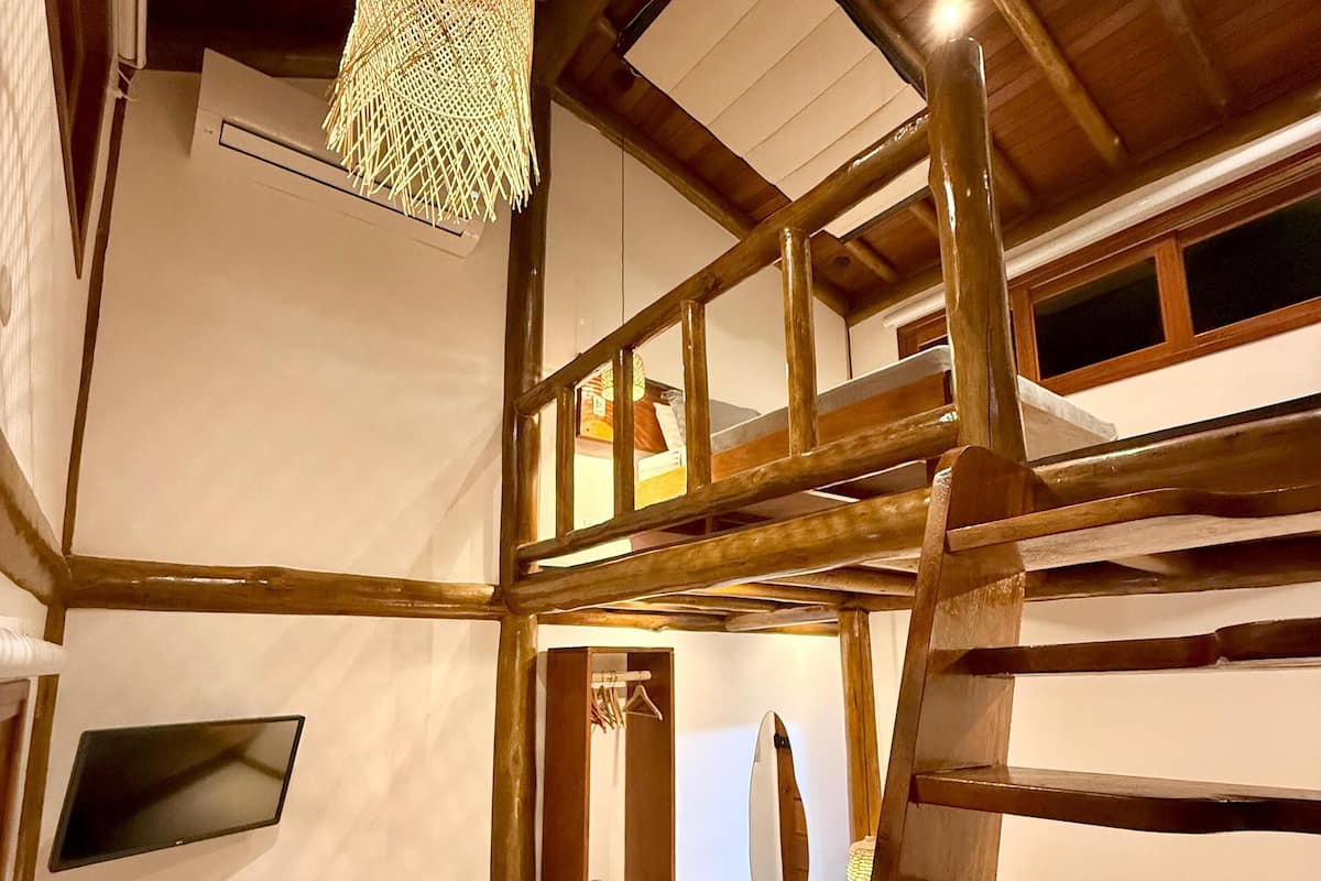 Comfort Loft, Beach View | 1 bedroom, in-room safe, desk, laptop workspace