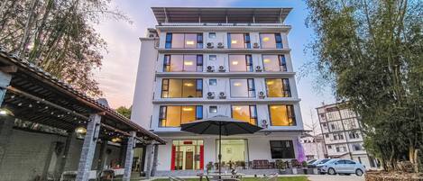 Fachada de la propiedad