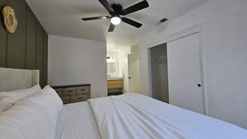 3 habitaciones, caja de seguridad en la habitación, escritorio y wifi