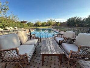 Pool - Exceptional villa with swimming pool-Marrakech countryside (Marrakech)