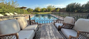 Exceptional villa with swimming pool-Marrakech countryside