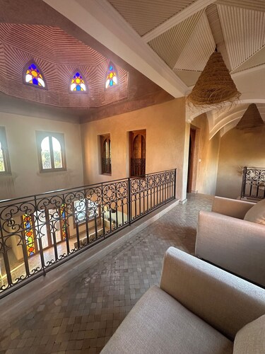 Exceptional villa with swimming pool-Marrakech countryside