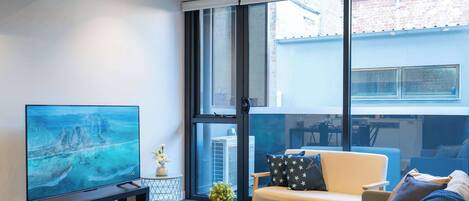 Fernseher