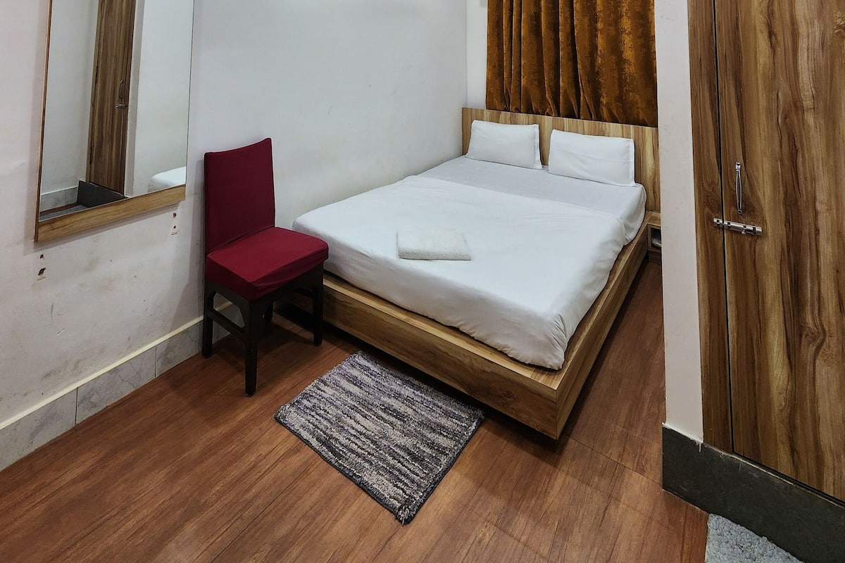 Chambre Standard | Coffres-forts dans les chambres, bureau