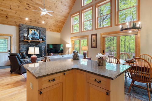 Screened Porch With Indoor Wood Burning Fireplace | Creekview Cabin
