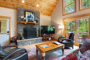 TV, fireplace, DVD player, stereo