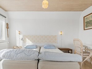 4 bedrooms, WiFi