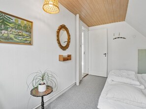 4 bedrooms, Internet