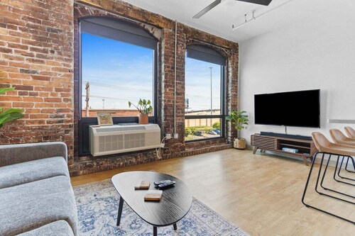 Enger Lofts Apt 304, Heirloom Vacations