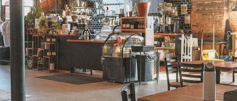 Bar (en la propiedad)