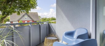 Beachside Holiday apartment with a balcony
