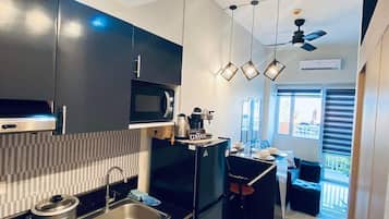 Micro-ondes, plaque de cuisson