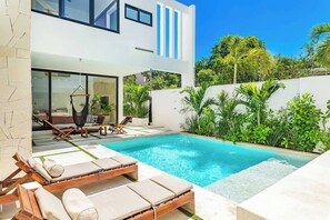 Pool - New Spacious Villa with Rooftop dipping pool (Tulum)