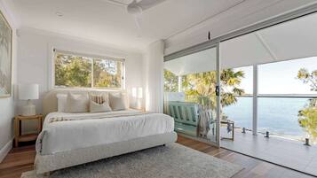 5 bedrooms, iron/ironing board, travel cot, WiFi