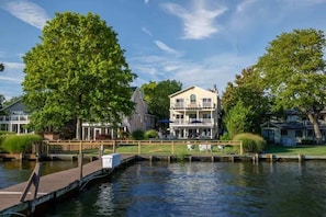 Exterior - Oasis by the Bay - Waterfront Heated Pool Hot Tub! (Annapolis)