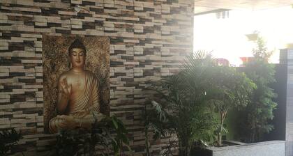 Comfort 2BHK Air conditioned stay at Hitech City