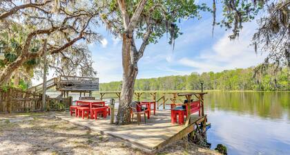 Dock & Fire Pit: Scenic Studio on Suwannee River!