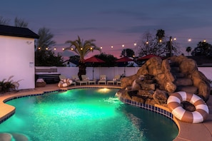 Piscine extérieure, piscine chauffée