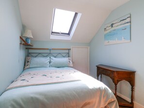 3 bedrooms, individually decorated, individually furnished, free WiFi - Twynholm (Sheerness)