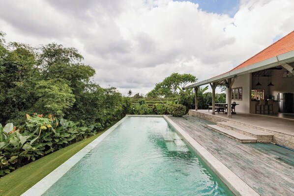 Outdoor pool - Villa Akasha Canggu (Canggu)